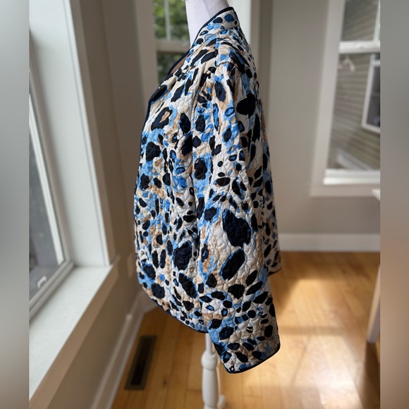 Alfred Dunner Navy Blue White Graphic Floral Quilted Jacket Lightweight Coat 14 - Picture 2 of 10